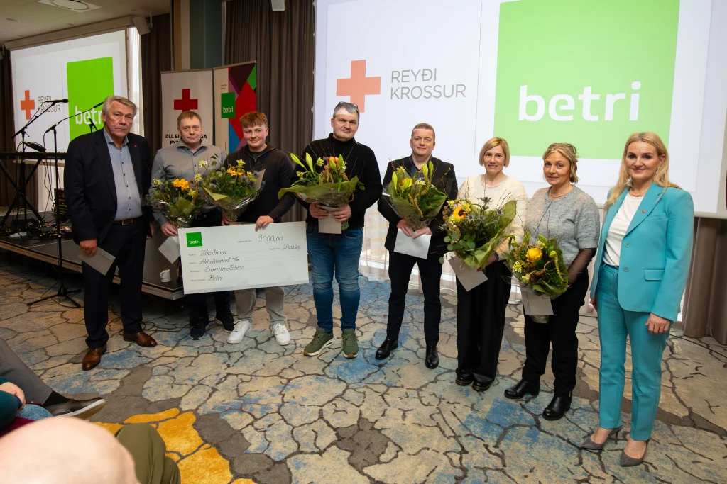 Ársins Fyrstuhjálpari 2024 er Símun Debess.

Símun Debess leiddi toymið sum kom til hjálpar, tá Haakon Leo føstulávintsmánadag 12. februar í fjør fall um við hjartasteðgi.